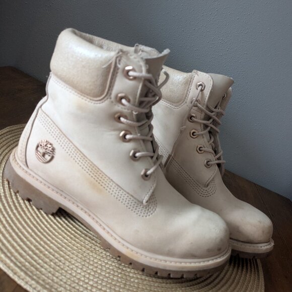 Timberland Cream Ankle Boots - Picture 1 of 7